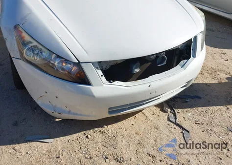 2011 Honda Accord 2.4 Lx z USA, uszkodzony, nr VIN 1HGCP2F37BA052603